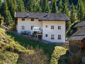 Villa in vendita a La Valle BZ