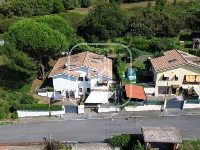 Villa in vendita a Labico RM