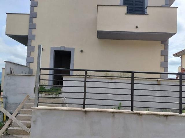 Villa in vendita a Labico RM