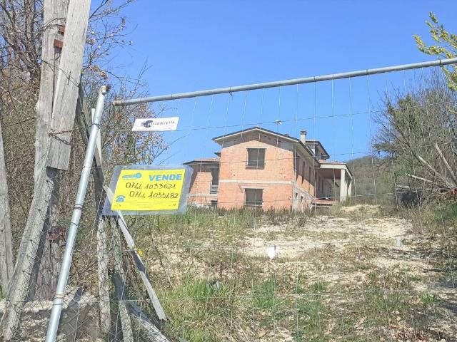 Villa in vendita a Labro RI