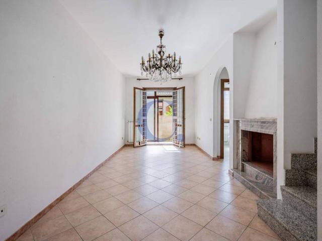 Villa in vendita a Ladispoli RM