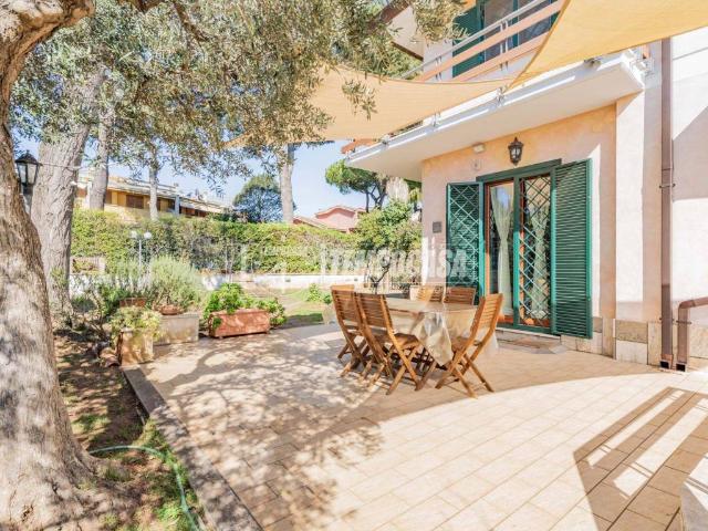 Villa in vendita a Ladispoli RM