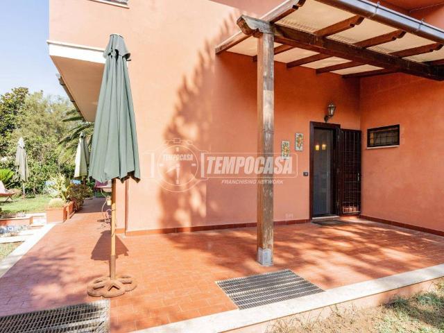 Villa in vendita a Ladispoli RM