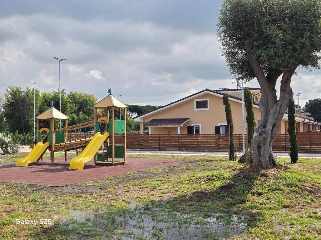 Villa in vendita a Ladispoli RM