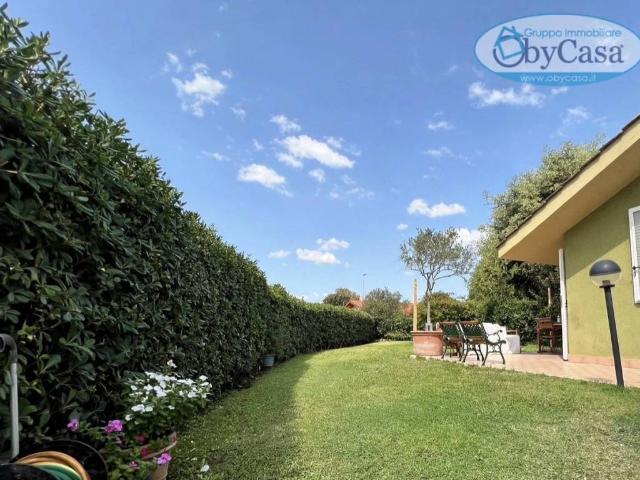 Villa in vendita a Ladispoli RM