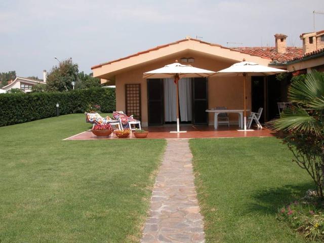 Villa in vendita a Ladispoli RM