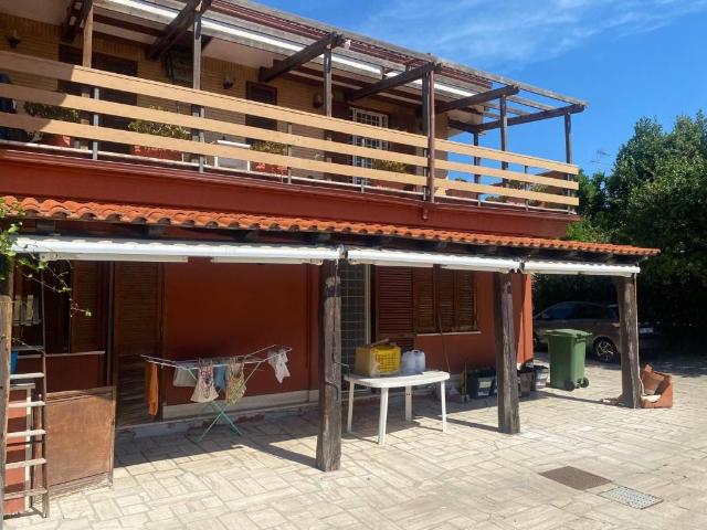 Villa in vendita a Ladispoli RM