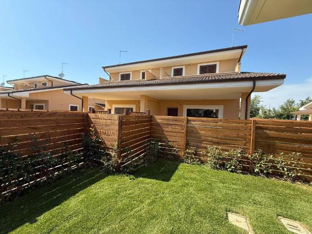 Villa in vendita a Ladispoli RM