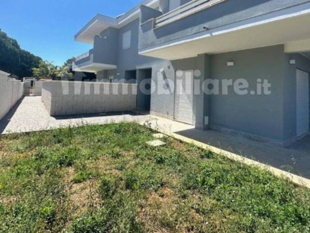 Villa in vendita a Ladispoli RM