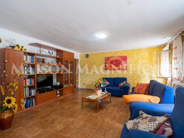 Villa in vendita a Lagosanto FE