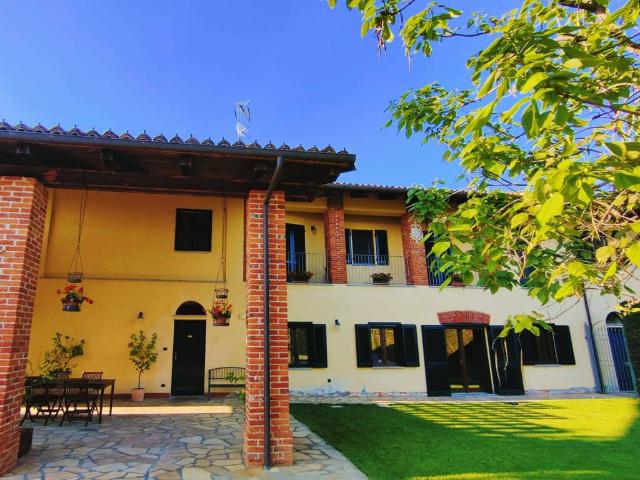 Villa in vendita a Lagnasco CN