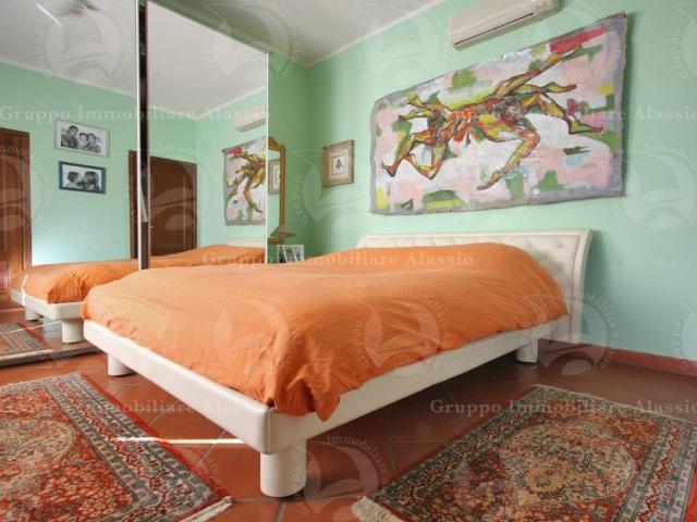 Villa in vendita a Laigueglia SV