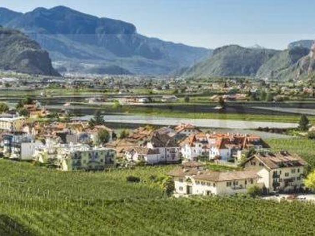 Villa in vendita a Laives BZ