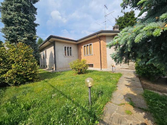 Villa in vendita a Lambrugo CO
