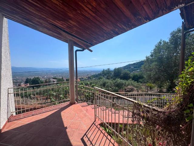 Villa in vendita a Lamezia Terme CZ