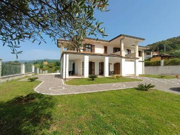 Villa in vendita a Lamezia Terme CZ