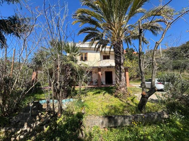 Villa in vendita a Lamezia Terme CZ
