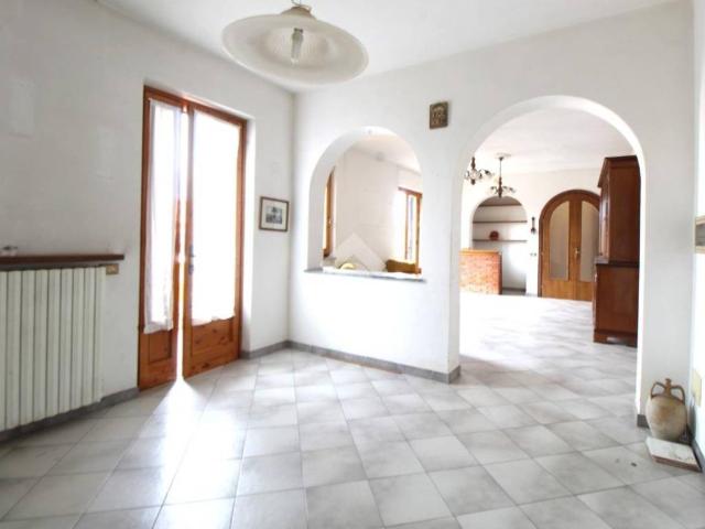 Villa in vendita a Lamporecchio PT