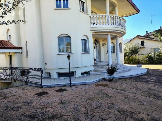 Villa in vendita a Lanciano CH