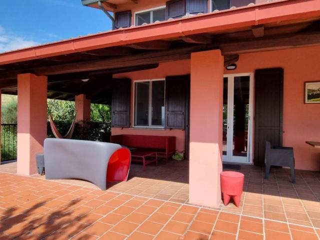 Villa in vendita a Langhirano PR