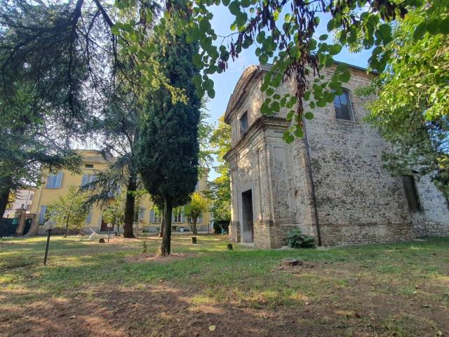 Villa in vendita a Langhirano PR