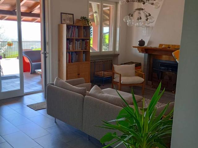 Villa in vendita a Langhirano PR