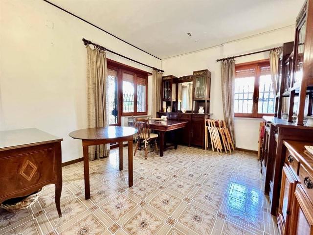 Villa in vendita a Lanuvio RM