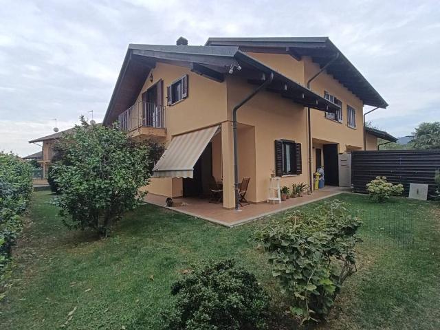 Villa in vendita a Lanzo Torinese TO