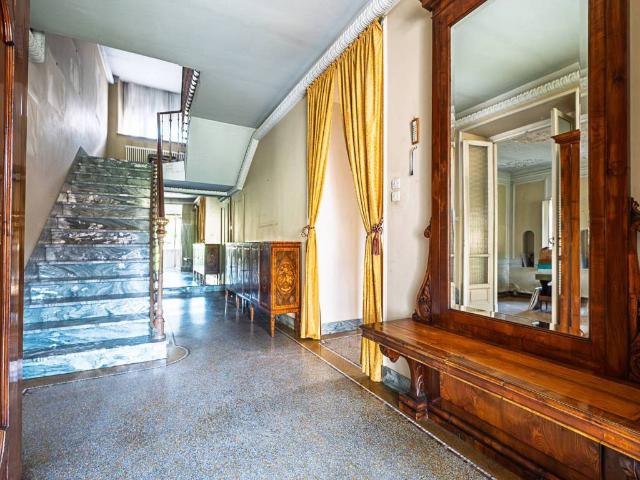 Villa in vendita a Lanzo Torinese TO