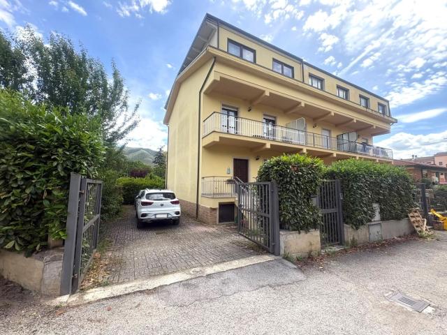 Villa in vendita a L'Aquila