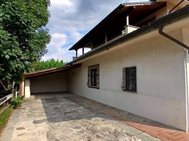 Villa in vendita a L'Aquila AQ