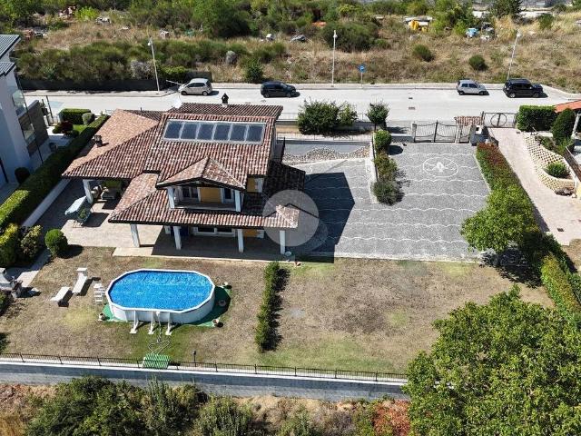Villa in vendita a L'Aquila AQ
