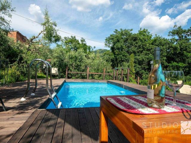 Villa in vendita a Larciano PT