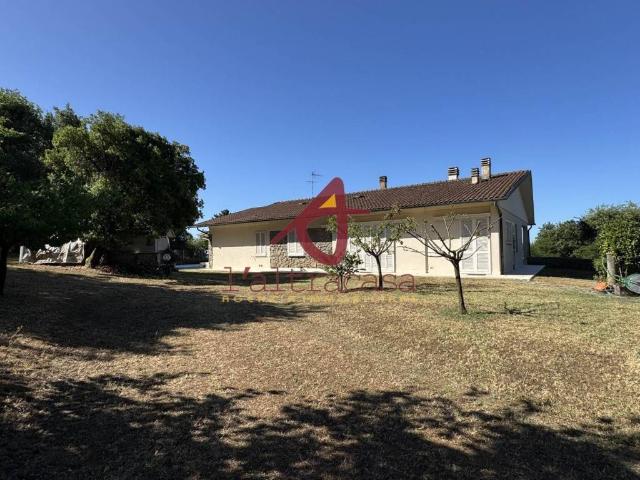 Villa in vendita a Larciano PT