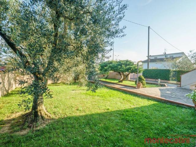 Villa in vendita a Larciano PT