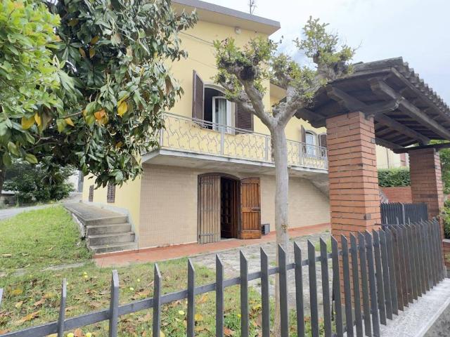 Villa in vendita a Larciano PT