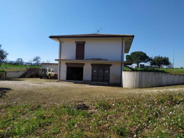 Villa in vendita a Larino CB