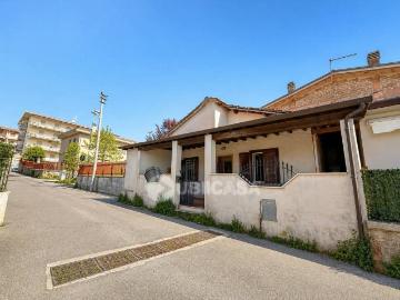 Villa in vendita a Lariano RM