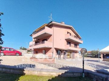 Villa in vendita a Lariano RM