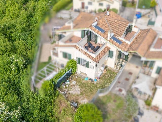 Villa in vendita a Lariano RM