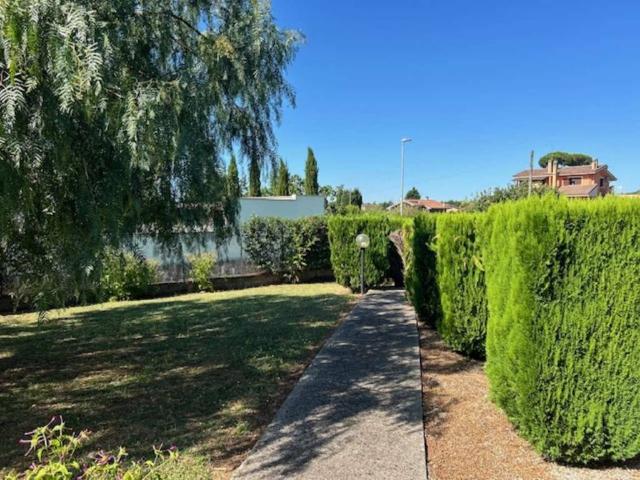 Villa in vendita a Lariano RM