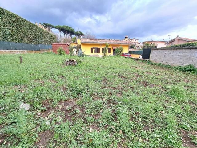 Villa in vendita a Lariano RM