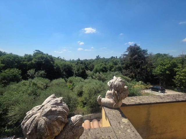 Villa in vendita a Lariano RM