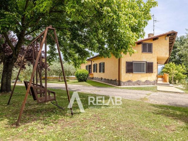 Villa in vendita a Lariano RM