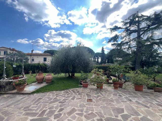Villa in vendita a Lastra a Signa FI