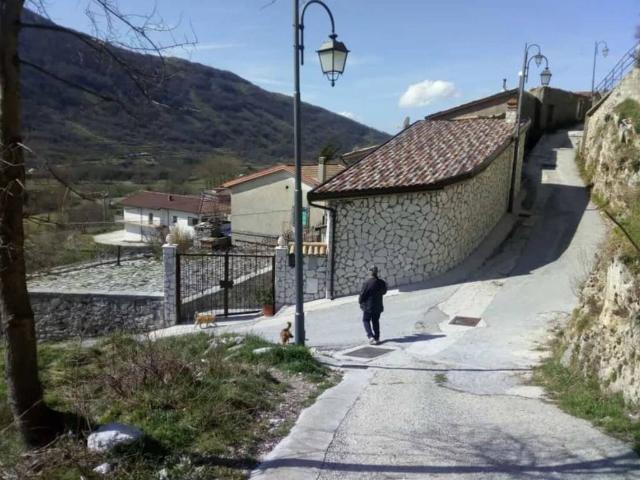 Villa in vendita a Letino CE