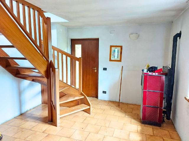 Villa in vendita a Levico Terme TN