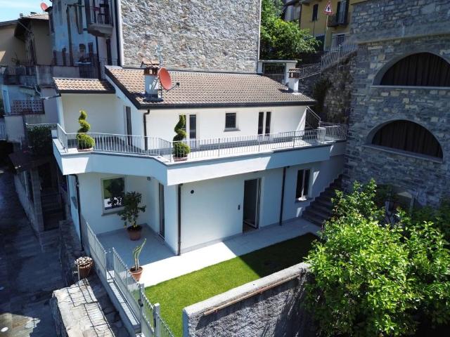 Villa in vendita a Lezzeno CO