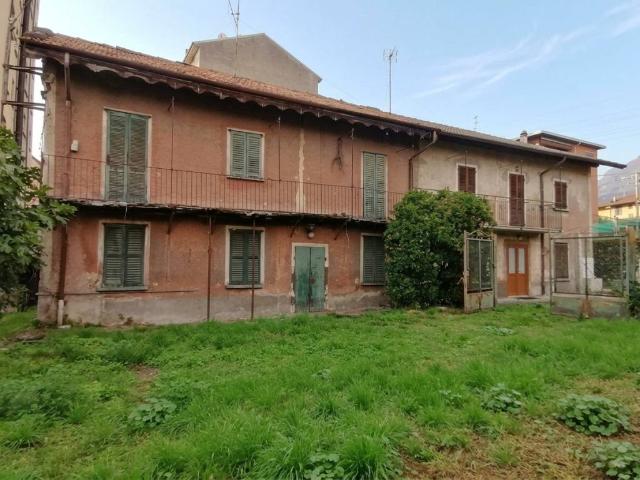Villa in vendita a Lecco LC