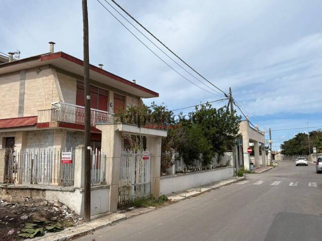 Villa in vendita a Lecce LE